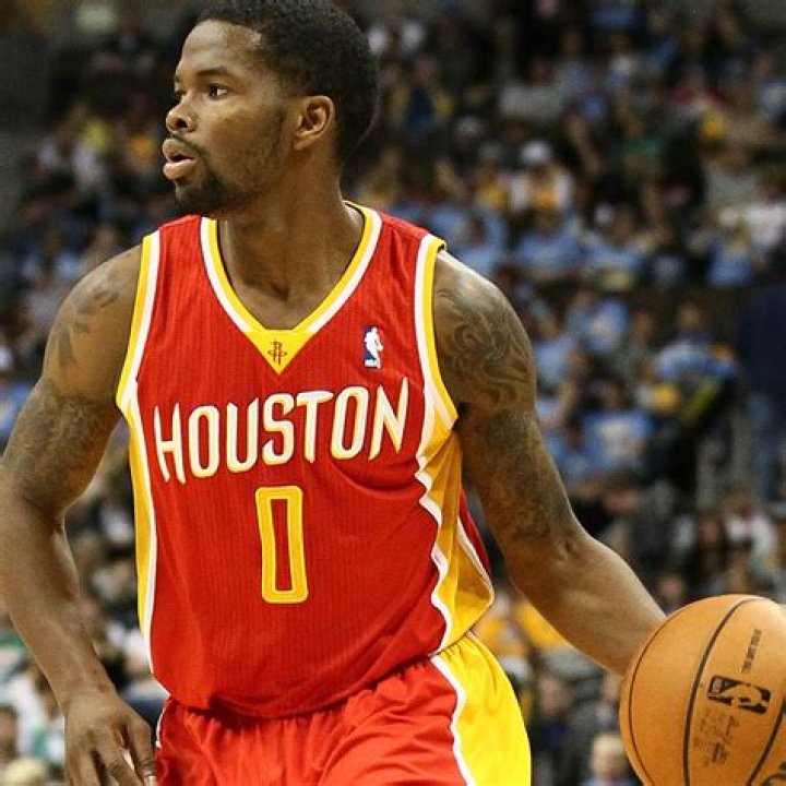 Top 77+ imagen aaron brooks net worth de.thptnvk.edu.vn