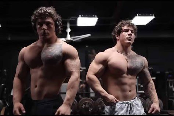 Tren Twins Height, Weight, Age, Steroids Journey & Complete Bio
