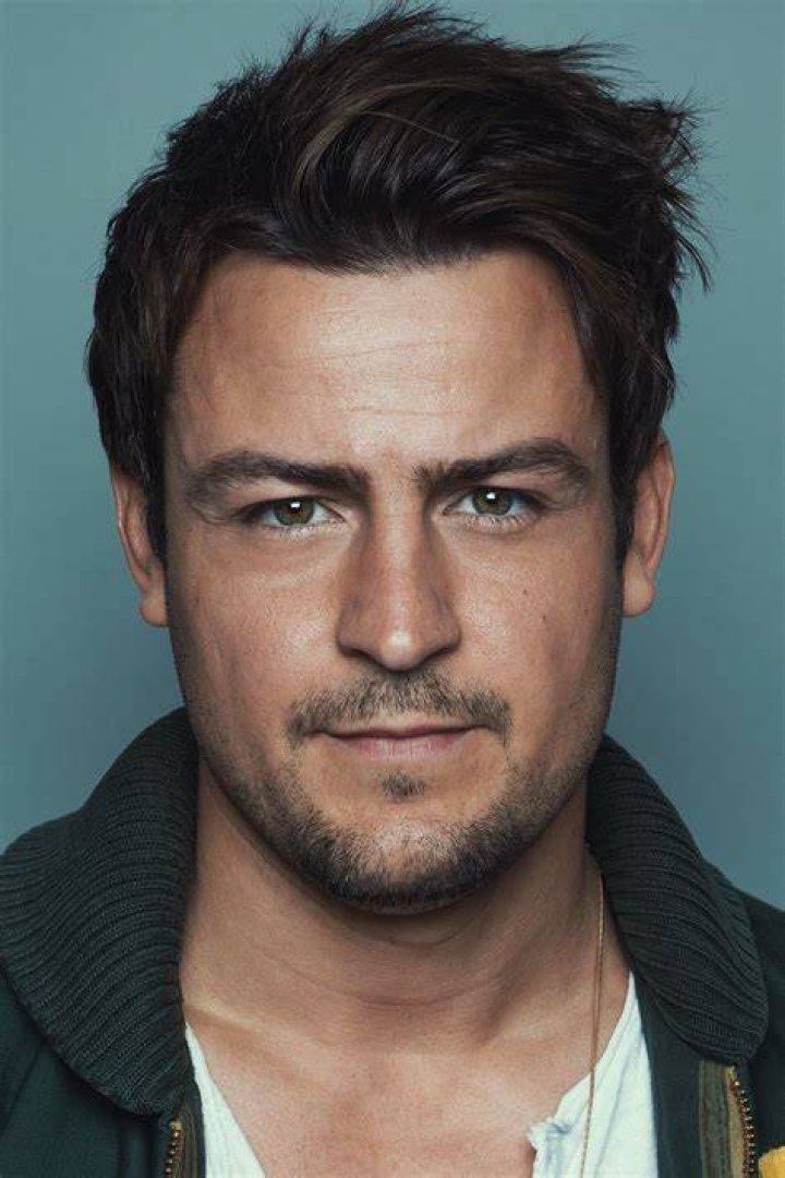 Tyler Hines in 2020 Tyler hynes, Hot actors, Shirtless men