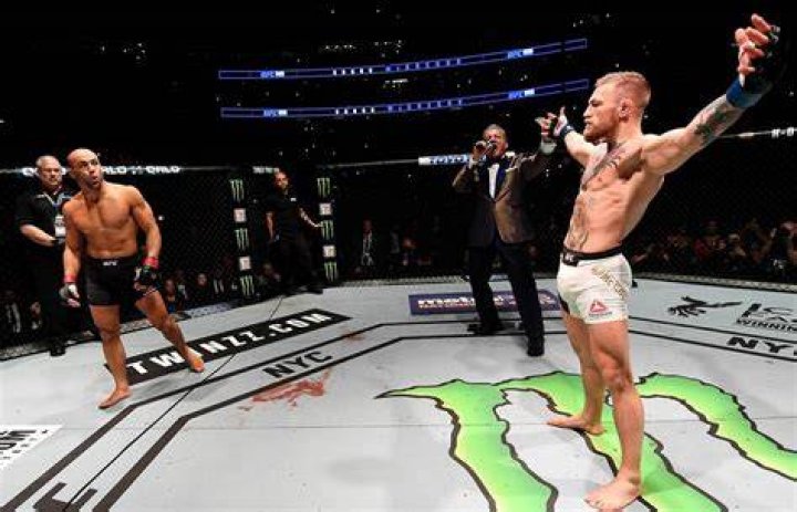 UFC 205 Conor McGregor affrontera le champion Eddie Alvarez