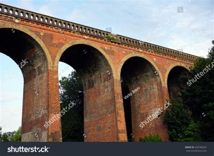 UK Brick Arch Bridge A Framework For Housing The Homeless Affordable