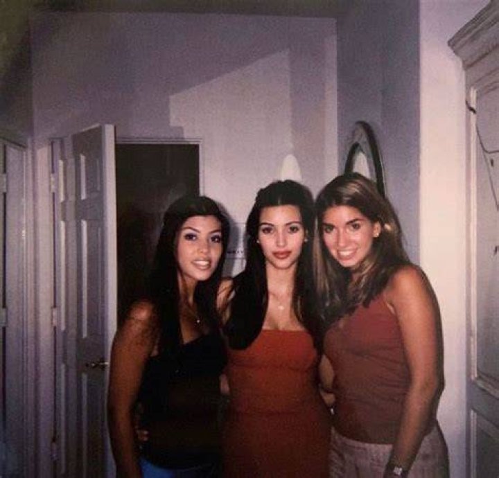 Unrecognizable Photos of the Kardashians Before they Were Famous