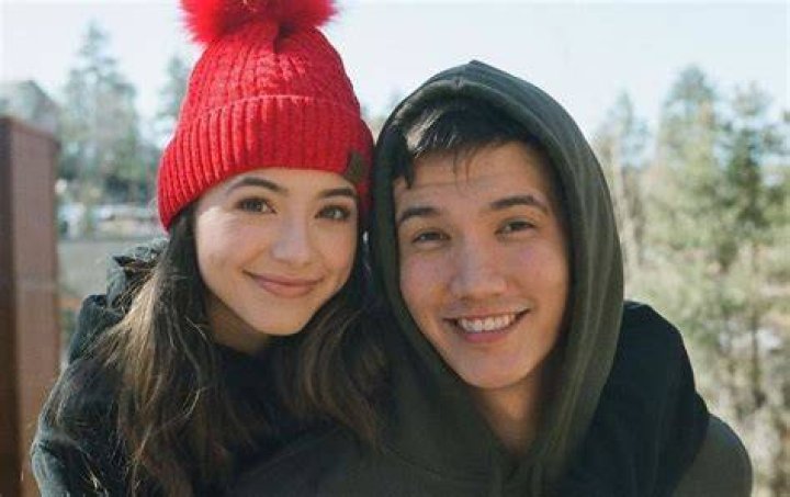 Veronica Merrell and Aaron Burriss Are Engaged TheRecentTimes