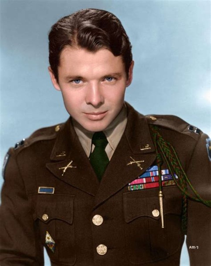 Vida do ator her&oacute;i Audie Murphy vai virar s&eacute;rie Pipoca Moderna