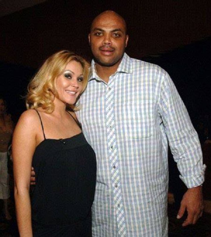 who is charles barkley married to Mullen Saut1953