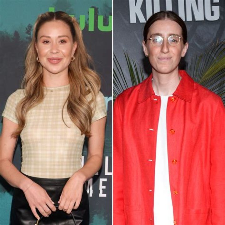 Who Is Robby Hoffman? What to Know About Gabby Windey's Girlfriend Us