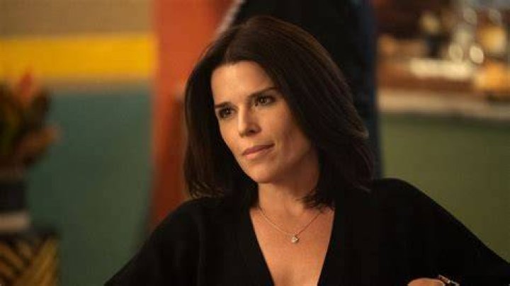 Why Is Neve Campbell Leaving The Lincoln Lawyer? Her Season 2 Departure