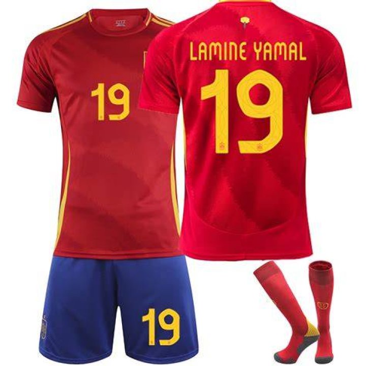 Youths 2024 Spain Home 19 LAMINE YAMAL Jersey Soccer Kids Soccer Set